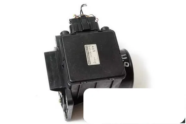 Mitsubishi Carisma 1.6 OE E5T05371 449 image 5