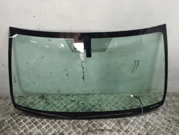 Lexus IS 220D-250-350 2006 etulasi OEM AMD141807 image 2