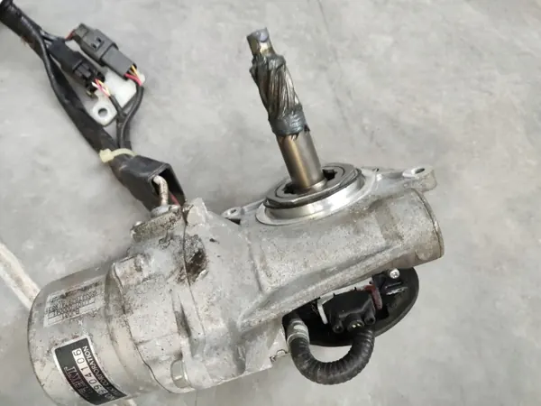 Mitsubishi Lancer VIII ohjausmoottori OEM 44k km image 4