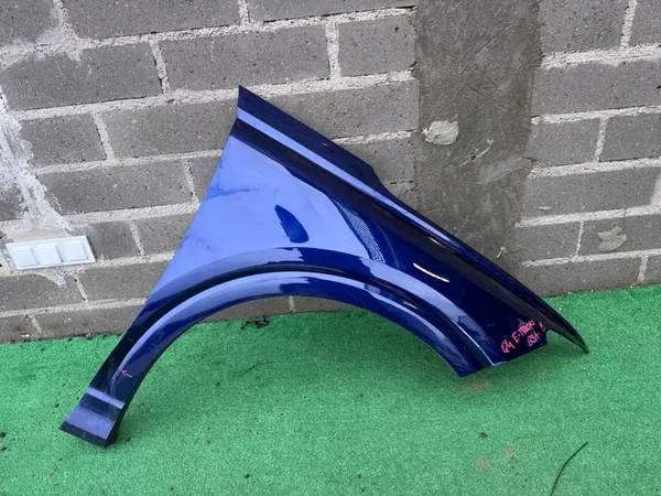 AUDI Q4 E-TRON Para-choque Dianteiro Direito OEM image 1