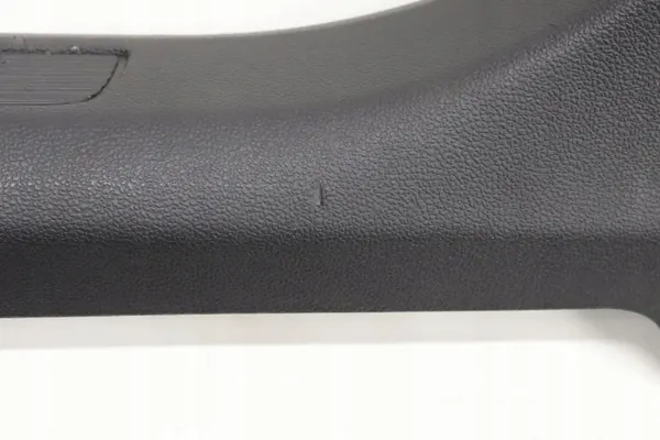Protège-bas droit VW Passat B8 OEM 3G0853372 image 3