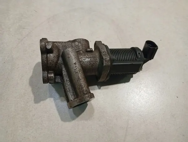 Válvula EGR Alfa Romeo Mito 1.3 Multijet Opel Astra H Corsa C 1.3 CDTi RI 9086 image 4