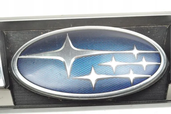 SUBARU LEGACY V GRILLA 91121AJ120 91122AJ070 image 3