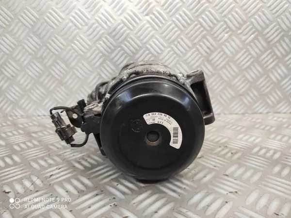 Compresor de aire acondicionado Mercedes-Benz A0032309011 image 5