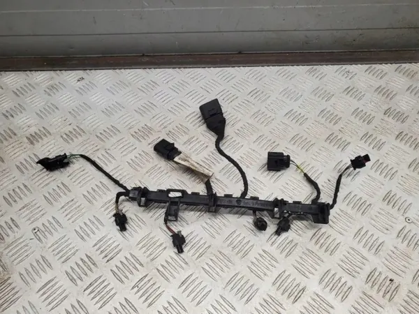 Conduites d'injecteur OEM 06L971627Q pour Audi Q5 2.0L image 2