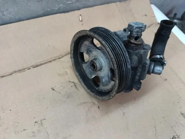 Servopump Alfa Romeo 159 2.4 JTDm OEM 505017300 image 2