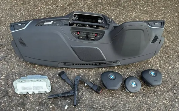Tableau de bord BMW F220kpkokbnalci console LCI airbag image 2