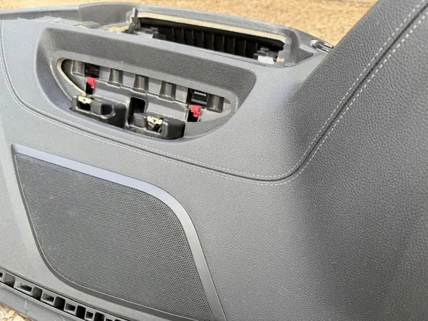 Tableau de bord BMW F220kpkokbnalci console LCI airbag image 3