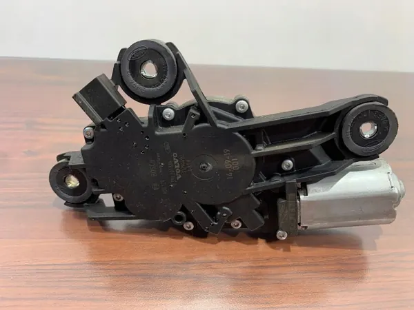 Volvo V40 Heckwischerarm OEM 31294492 - Gebraucht image 3