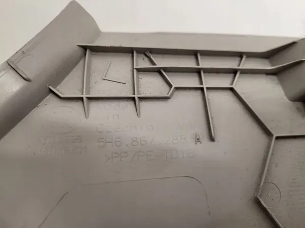 OEM 5H6867288A Mittpelarklädsel Höger Sida image 3