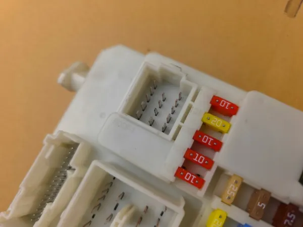 BCM-Modul OEM 7M5T-14A073-JG für Ford Kuga MK1 image 3