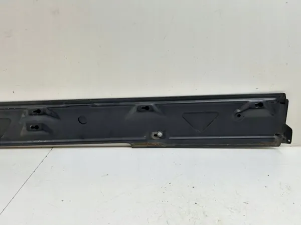 Deurrail Afdekking OEM 7H3843796G - Gebruikt image 6