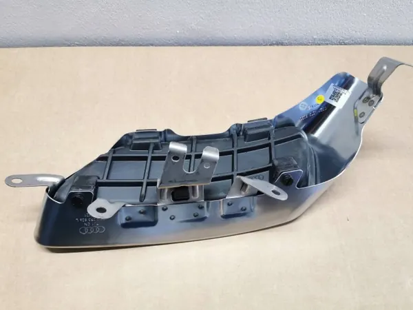 Cache de pare-chocs arrière Audi A4 B9 OEM 8W0253826L image 6