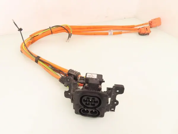 BMW i3 Batterieladeanschluss OEM 9270565 - Gebraucht image 10
