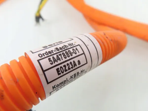 BMW i3 Batterieladeanschluss OEM 9270565 - Gebraucht image 3