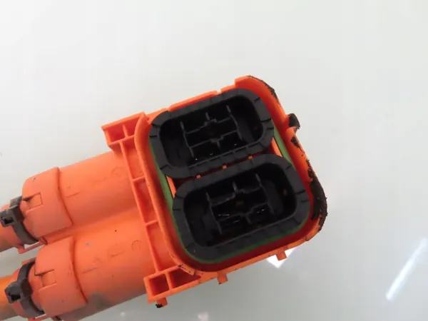 BMW i3 Batterieladeanschluss OEM 9270565 - Gebraucht image 6