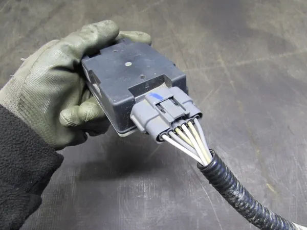 Module de pompe à carburant Renault Trafic III 2.0 TDCI 19-22r image 6