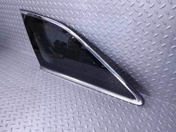 KIA Ceed bak vänster sidoruta OEM 87810J7610 image 3