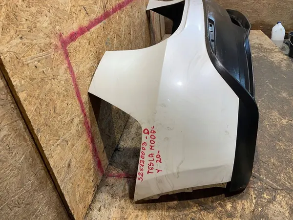 Paraurti posteriore Tesla Model Y 2020-2025 image 2
