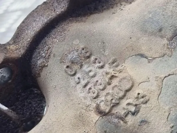 Pakoputken keräin OEM 078253033AE Audi A4 2.8L image 3