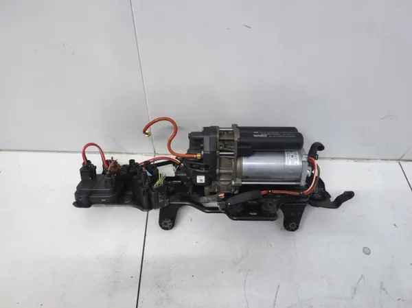 Audi Q8 e-tron luftfjädring kompressor OEM 4KE616005D image 2