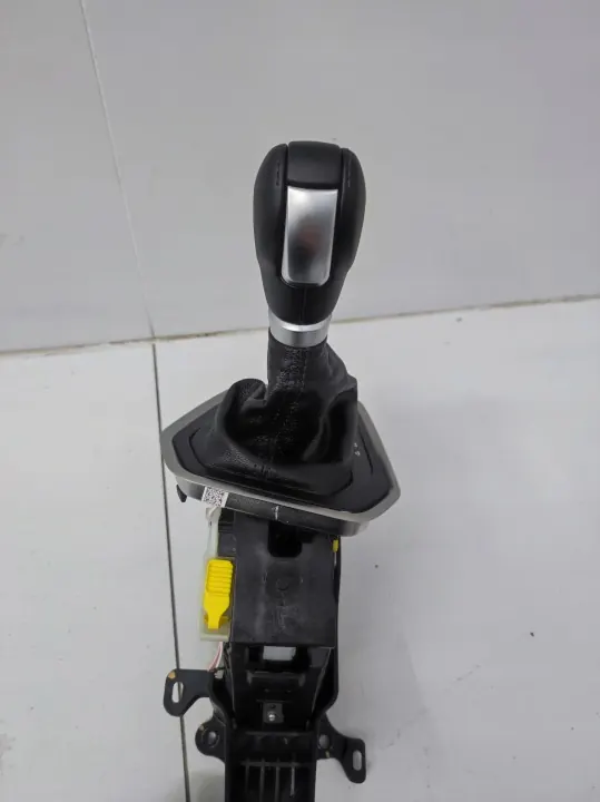 Levier de vitesse OEM 111193815 pour Renault Clio 5 image 7