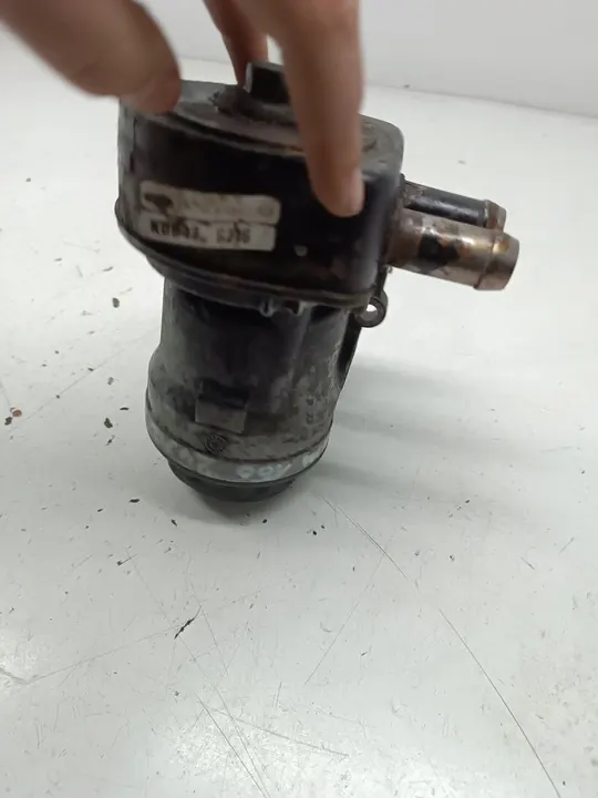 Oljefilterbas med kylare Ford Mondeo MK4 2.3 image 2