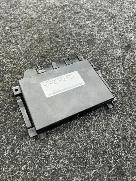 Mercedes Viano W639 3.7 V6 Vaihteisto ECU 5WP20005FN image 2