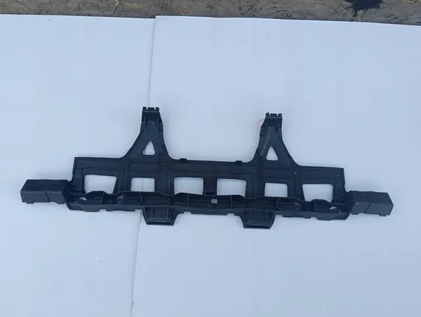 Guia de Para-choque Traseiro Mercedes X253 GLC A2538852101 image 4