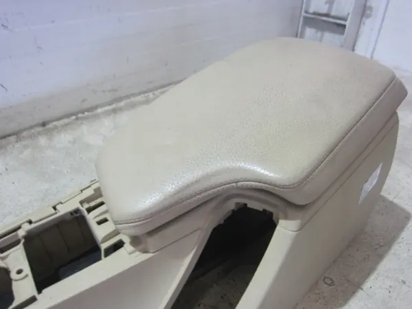 OEM 51169360529 Túnel Apoio de Braço BMW Couro Bege image 3
