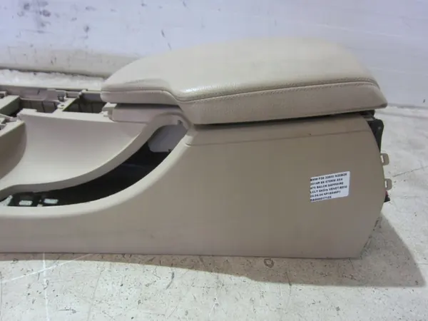 OEM 51169360529 Túnel Apoio de Braço BMW Couro Bege image 6