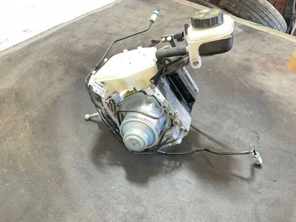 Servo elétrico Volvo A426G - Peça OEM usada image 3