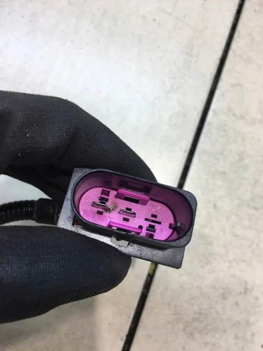 Kylarrubrik 345 mm 3 stift för VW Golf IV, Bora, Lupo, Polo image 3