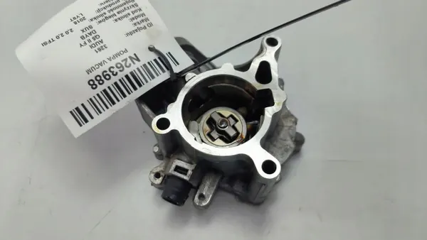 Pompe à vide AUDI pour A3 1.9TDI - Pièce OEM d'occasion image 4