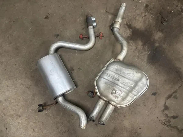 OEM Skoda Octavia II Lift 1.4 TSI Bak- & Mittljuddämpare image 5