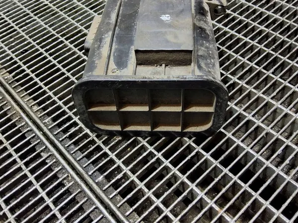Kraftstoffdampf-Filter OEM 314201J000 für Hyundai image 5