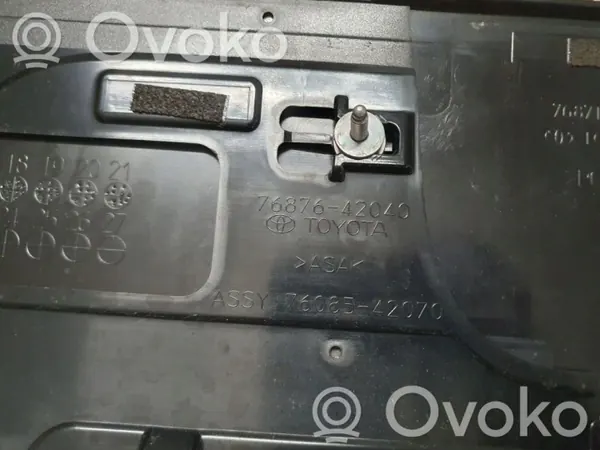 OEM 76871-42050 takaspoileri Toyota RAV4 5 2019- image 5