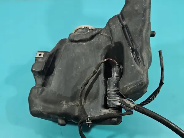 Depósito de líquido limpiaparabrisas Mercedes E W212 A2048690200 image 6