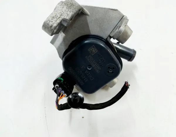 Volvo vattencirkulationspump OEM 31493259 image 4