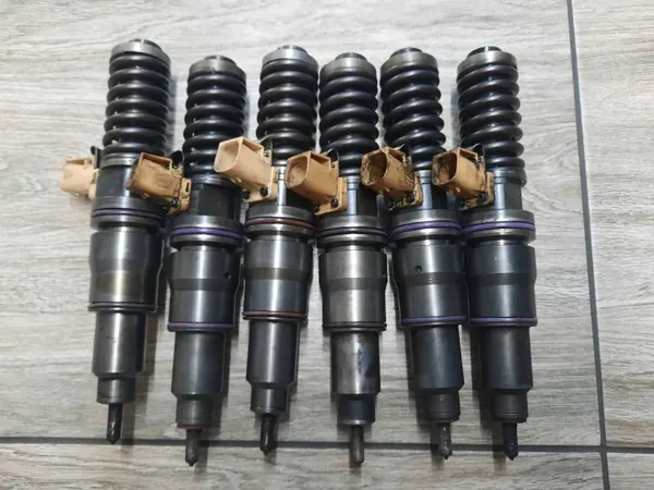 Spolarpump OEM 20555521 för Renault Premium DXI 11 440 image 2