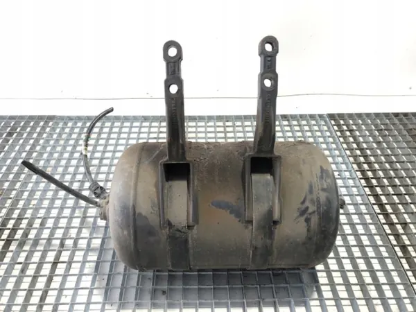 Tanque de ar OEM 21187789 para Volvo FH II - Usado image 4