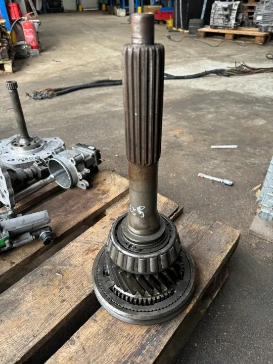 Koppelingsas G231-16 voor Actros MP2/3 image 2