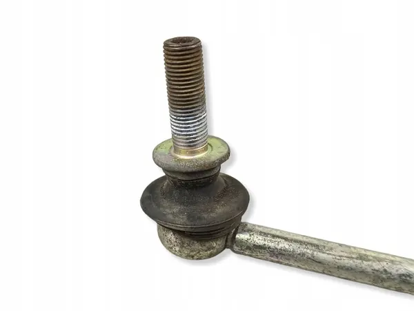 Mitsubishi OE FOB58913 Etuvakainnivel image 3