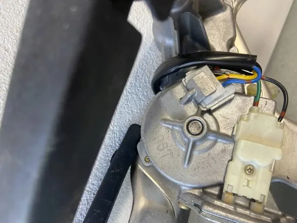 OEM 967 Heckwischermotor für Subaru Legacy IV image 3