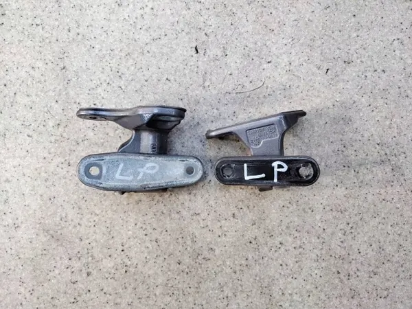 OEM A04657216 Linker Voordeurscharnier Mercedes A-Klasse image 2