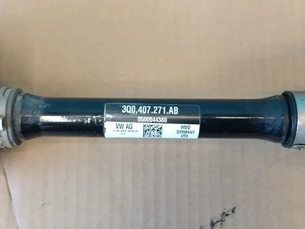 Semi-eixo dianteiro esquerdo OEM 3Q0407271AB para VW Tiguan image 3
