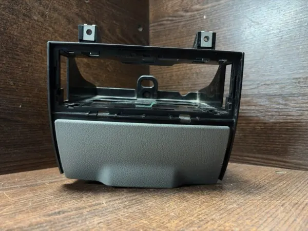Instrumentbräda dryckeshållare Fram Volkswagen Crafter OEM 9066800558 image 3