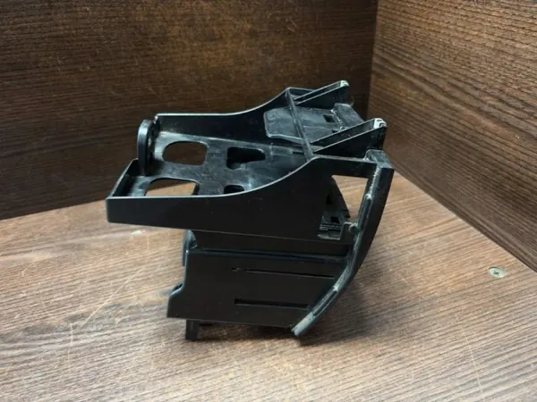 Instrumentbräda dryckeshållare Fram Volkswagen Crafter OEM 9066800558 image 4