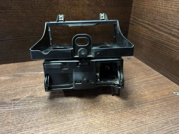 Instrumentbräda dryckeshållare Fram Volkswagen Crafter OEM 9066800558 image 6