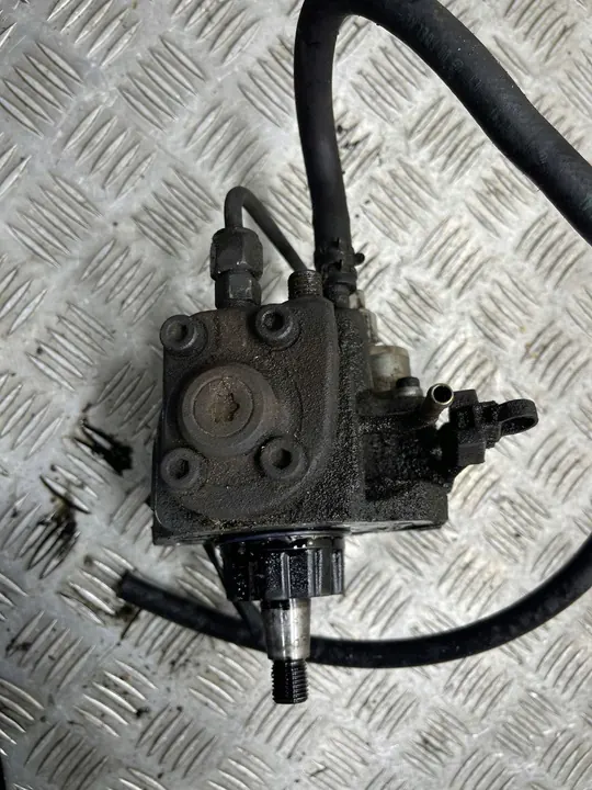 Toyota OE 22100-30050 Pumpe image 3